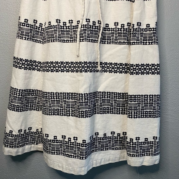 Hailee C Dress Size Small Aztec Print Lace Up Fit & Flare White Black Sleeveless - Picture 2 of 8